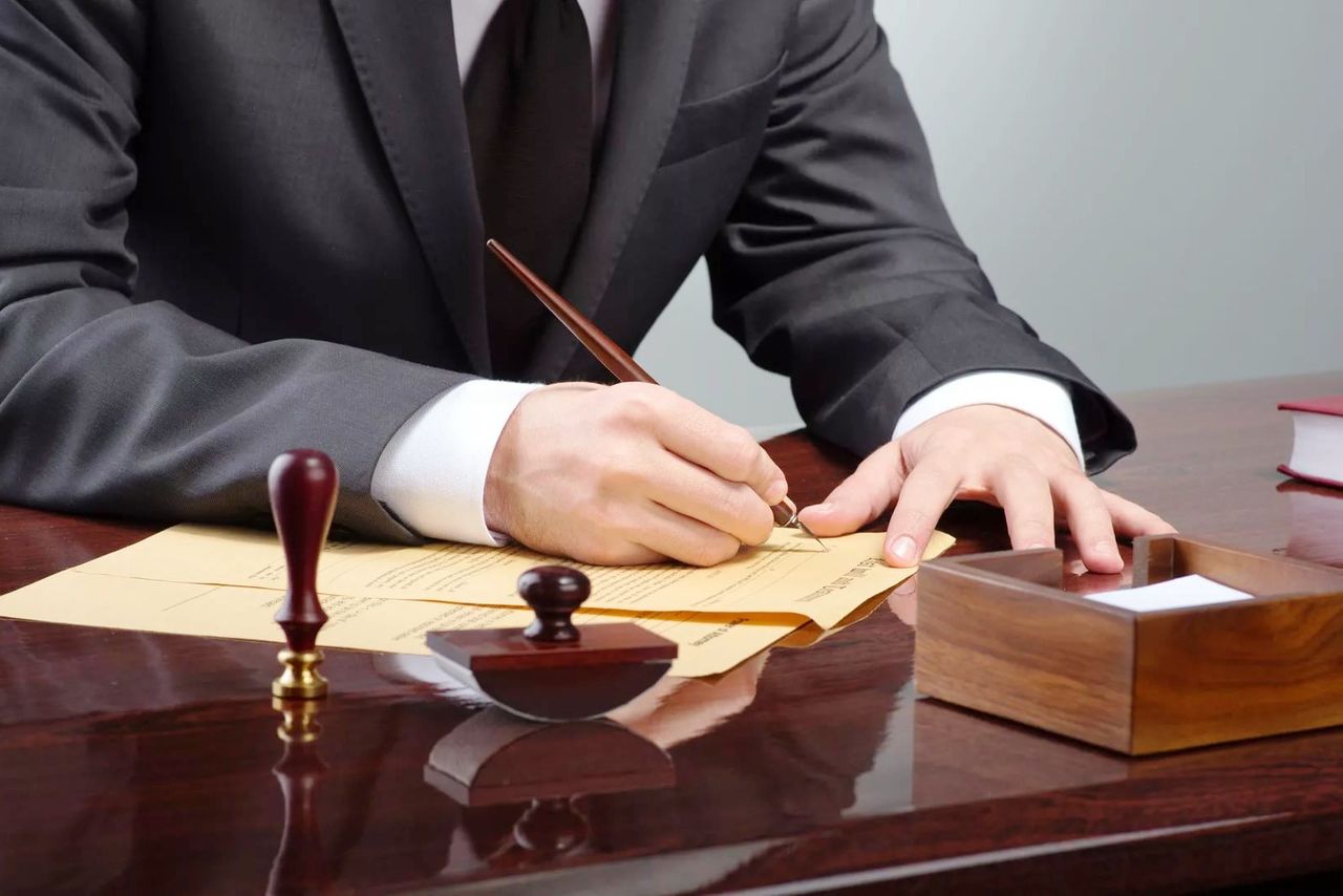 Что лучше брачный договор или соглашение о разделе имущества супругов